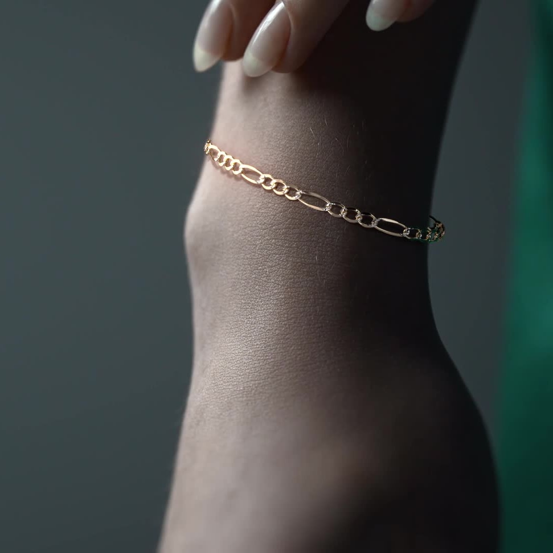 10K Gold Figaro Style Bracelet | Elegant Fine Jewelry Bangle